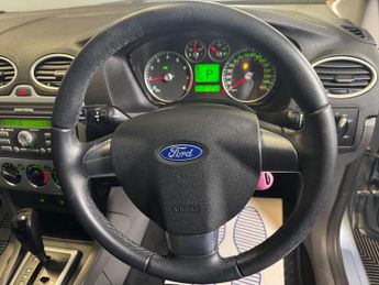 Ford Focus 1.6 Zetec Climate 5dr