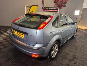 Ford Focus 1.6 Zetec Climate 5dr