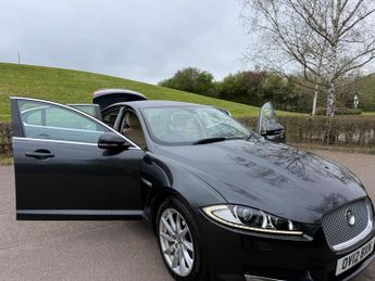 Jaguar XF 2.2d Luxury Auto Euro 5 (s/s) 4dr