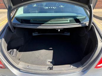 Mercedes-Benz E Class 2.0 E220d SE (Premium) G-Tronic+ Euro 6 (s/s) 4dr