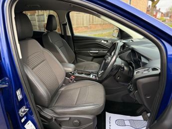 Ford Kuga 1.5T EcoBoost Titanium SUV 5dr Petrol Auto AWD Euro 6 (s/s) (182