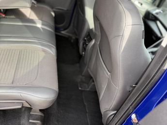 Ford Kuga 1.5T EcoBoost Titanium SUV 5dr Petrol Auto AWD Euro 6 (s/s) (182