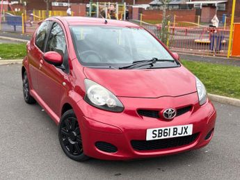 Toyota AYGO 1.0 VVT-i Ice Hatchback 5dr Petrol Manual Euro 5 (67 ps)