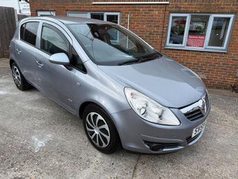 Vauxhall Corsa 1.4i 16v Club 5dr