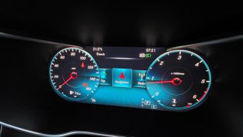 Mercedes-Benz C Class 2.0 C300d AMG Line (Premium) G-Tronic+ Euro 6 (s/s) 2dr
