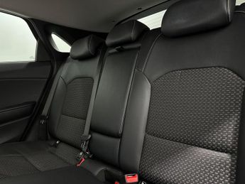 Kia Ceed 1.4 T-GDi Blue Edition DCT Euro 6 (s/s) 5dr