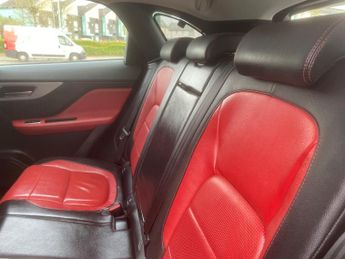Jaguar F-PACE 2.0 D180 R-Sport Auto AWD Euro 6 (s/s) 5dr