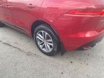 Jaguar F-PACE 2.0 D180 R-Sport Auto AWD Euro 6 (s/s) 5dr