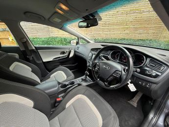 KIA CEED 1.6 GDi 3 Hatchback 5dr Petrol DCT Euro 5 (133 bhp) 12 MONTHS AA