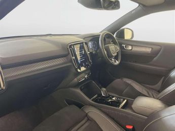 Volvo XC40 1.5h T4 Recharge 10.7kWh Plus SUV 5dr Petrol Plug-in Hybrid Auto