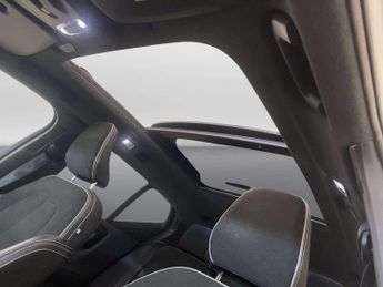 Volvo XC40 1.5h T4 Recharge 10.7kWh Plus SUV 5dr Petrol Plug-in Hybrid Auto