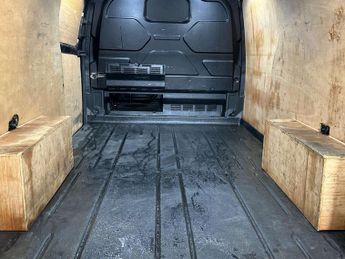 Ford Transit Custom 2.0 300 EcoBlue Limited Panel Van 5dr Diesel Auto L2 H1 Euro 6 (
