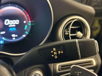 Mercedes-Benz C Class 2.0 C300e 13.5kWh AMG Line Edition Estate 5dr Petrol Plug-in Hyb