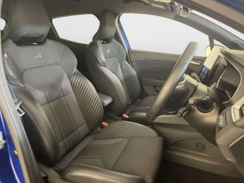 Renault Clio 1.6 E-TECH esprit Alpine Hatchback 5dr Petrol Hybrid Auto Euro 6