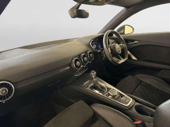 Audi TT 2.0 TFSI 40 S line Coupe 3dr Petrol S Tronic Euro 6 (s/s) (197 p