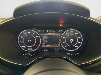 Audi TT 2.0 TFSI 40 S line Coupe 3dr Petrol S Tronic Euro 6 (s/s) (197 p