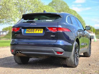 Jaguar F-PACE 2.0 D180 Portfolio Auto AWD Euro 6 (s/s) 5dr