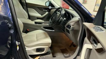 Jaguar F-PACE 2.0 D180 Portfolio Auto AWD Euro 6 (s/s) 5dr