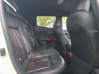 Nissan Juke 1.6 Tekna XTRON Euro 5 5dr