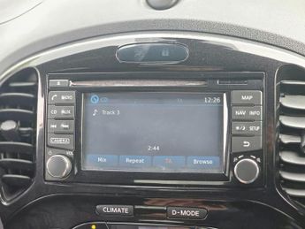 Nissan Juke 1.6 Tekna XTRON Euro 5 5dr