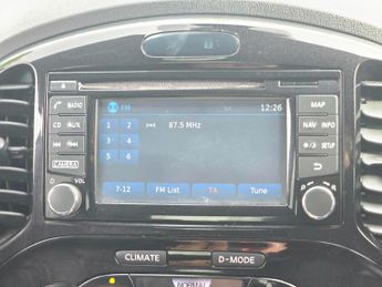 Nissan Juke 1.6 Tekna XTRON Euro 5 5dr