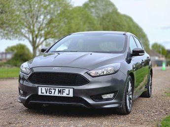 Ford Focus 1.0T EcoBoost ST-Line Auto Euro 6 (s/s) 5dr