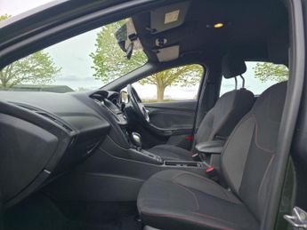 Ford Focus 1.0T EcoBoost ST-Line Auto Euro 6 (s/s) 5dr