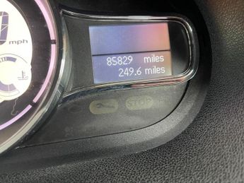 Renault Megane 1.6 16V Dynamique TomTom Euro 5 5dr