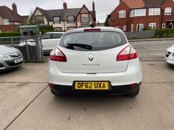 Renault Megane 1.6 16V Dynamique TomTom Euro 5 5dr