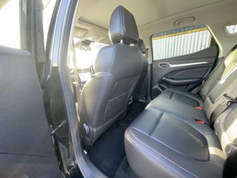 Mg Mg Zs ZS TROPHY EV