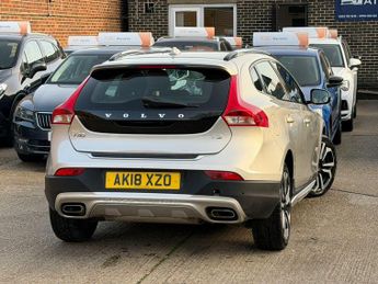 Volvo V40 Cross Country 1.5 T3 GPF Pro Auto Euro 6 (s/s) 5dr