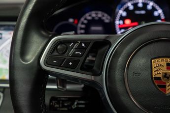 Porsche Panamera 3.0 V6 4 Saloon PDK 4WD Euro 6 (s/s) 5dr