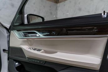 BMW 7 Series 3.0 730d MHT Auto xDrive Euro 6 (s/s) 4dr