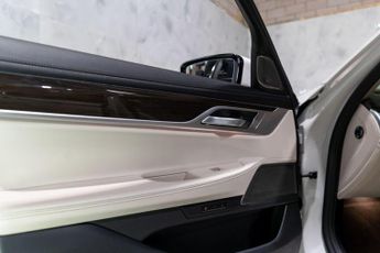 BMW 7 Series 3.0 730d MHT Auto xDrive Euro 6 (s/s) 4dr