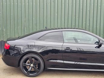Audi A5 2.0 TDI Black Edition Multitronic Euro 5 (s/s) 2dr