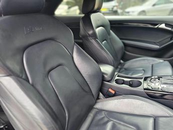 Audi A5 2.0 TDI Black Edition Multitronic Euro 5 (s/s) 2dr