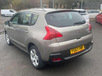 Peugeot 3008 1.6 HDi Active SUV 5dr Diesel Manual Euro 5 (115 ps)