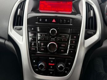 Vauxhall Astra 1.6 16v SRi Euro 5 5dr