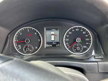 Volkswagen Tiguan 2.0 TDI BlueMotion Tech SE DSG 4WD Euro 5 (s/s) 5dr