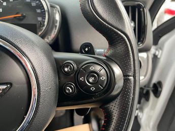 MINI Countryman 2.0 Cooper SD Steptronic Euro 6 (s/s) 5dr