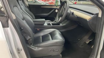 Tesla Model Y Auto RWD 5dr
