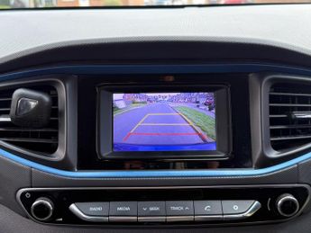 Hyundai IONIQ 1.6 h-GDi SE DCT Euro 6 (s/s) 5dr