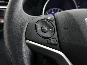 Honda Jazz 1.3 i-VTEC SE CVT Euro 6 (s/s) 5dr