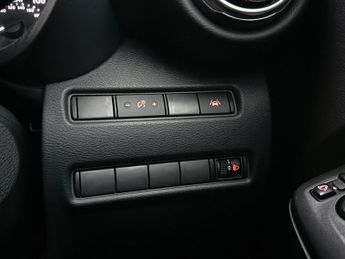 Nissan Juke 1.6 N-Connecta Auto Euro 6 5dr