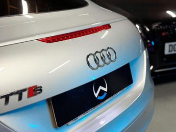 Audi TTS 2.0 TFSI Black Edition S Tronic quattro Euro 5 3dr