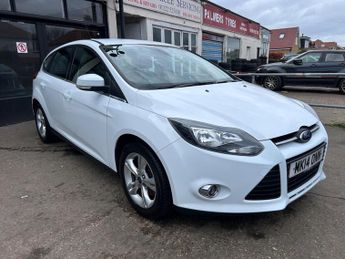 Ford Focus 1.6 Zetec Euro 5 5dr