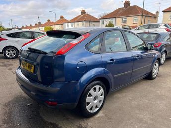 Ford Focus 1.6 LX 5dr