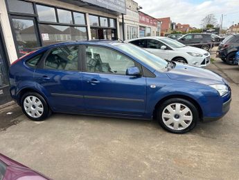 Ford Focus 1.6 LX 5dr