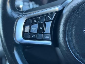 Jaguar XF 2.0d R-Sport Auto Euro 6 (s/s) 4dr