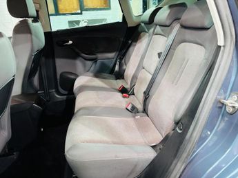 SEAT Altea XL 1.6 TDI CR SE DSG Euro 5 5dr